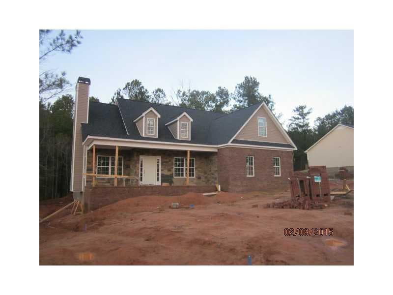 4 bedroom, 2,100 sq ft single family residence sold at 85 Maple Leaf Drive, Oxford, GA 30054