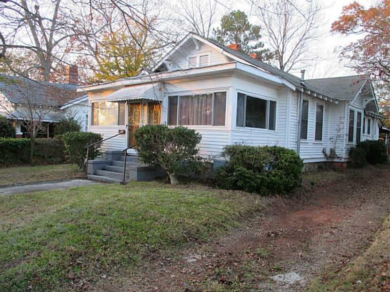 4 bedroom duplex sold at 1769 Lyle Avenue, College Park, GA 30337