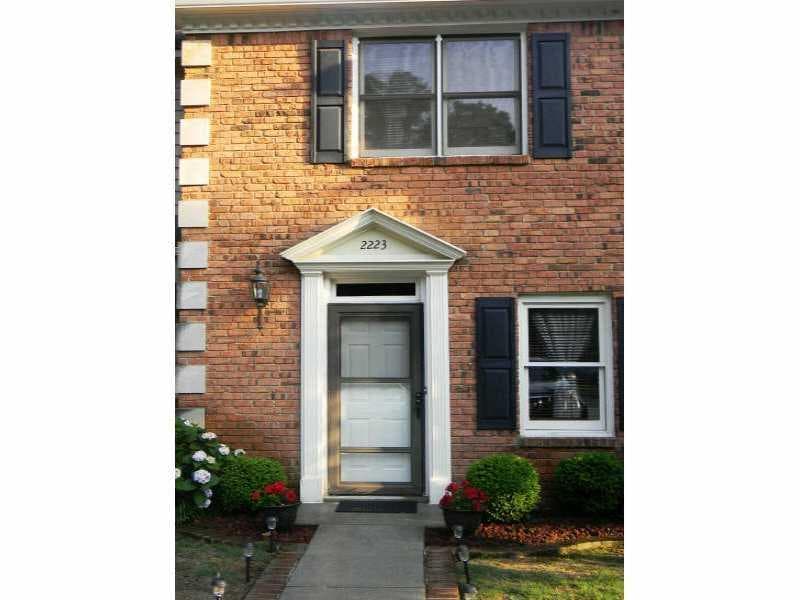 2 bedroom, 1,312 sq ft townhouse sold at 2223 Spring Walk Court 2223, Atlanta, GA 30341
