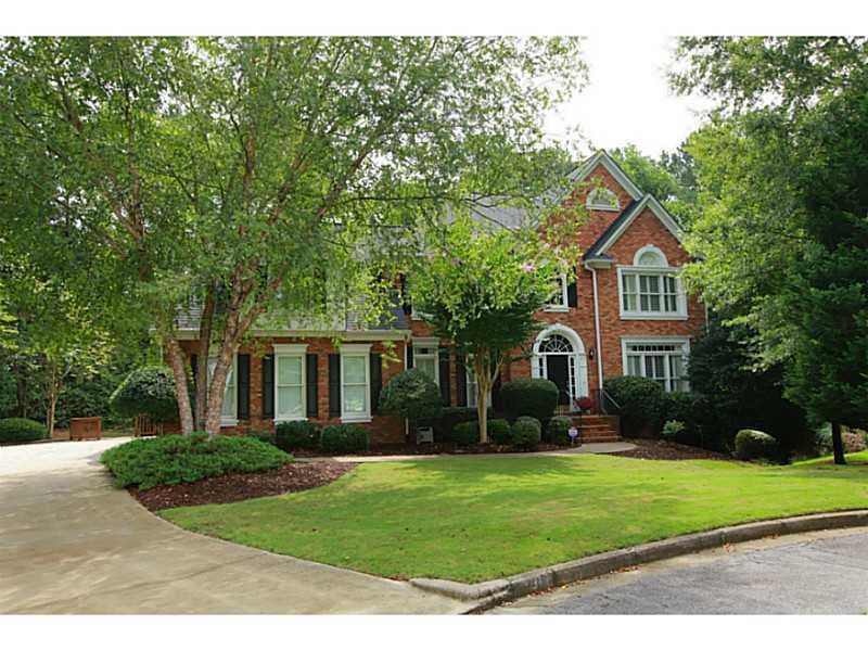 5 bedroom, 3,452 sq ft single family residence sold at 310 High Vista Court, Alpharetta, GA 30022