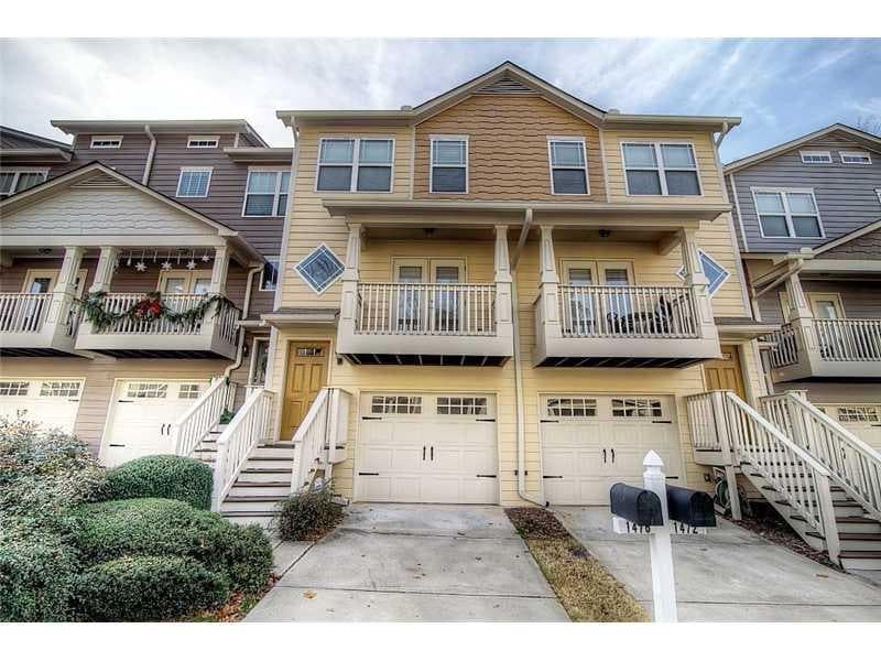 2 bedroom, 1,326 sq ft townhouse sold at 1476 Liberty Parkway 1476, Atlanta, GA 30318