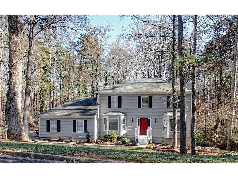 3 bedroom, 2,712 sq ft single family residence sold at 542 Benson Hurst Drive, Mableton, GA 30126