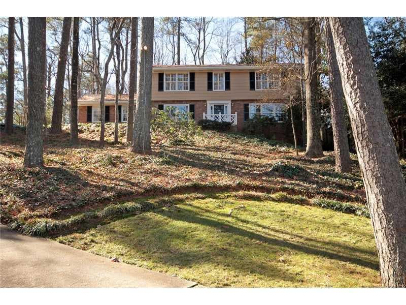 3 bedroom, 3,038 sq ft single family residence sold at 4546 Tall Pines Drive, Atlanta, GA 30327