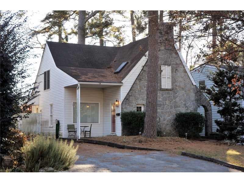 4 bedroom, 1,875 sq ft single family residence sold at 633 Hillpine Drive, Atlanta, GA 30306