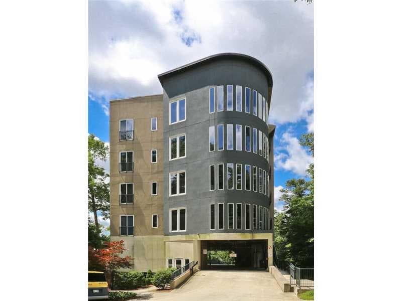2 bedroom, 888 sq ft condominium sold at 140 Alden Avenue 402, Atlanta, GA 30309