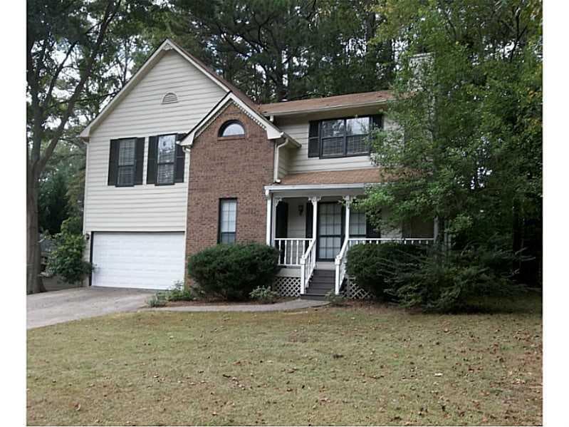 3 bedroom, 1,740 sq ft single family residence sold at 2408 Southern Oak Drive, Marietta, GA 30064