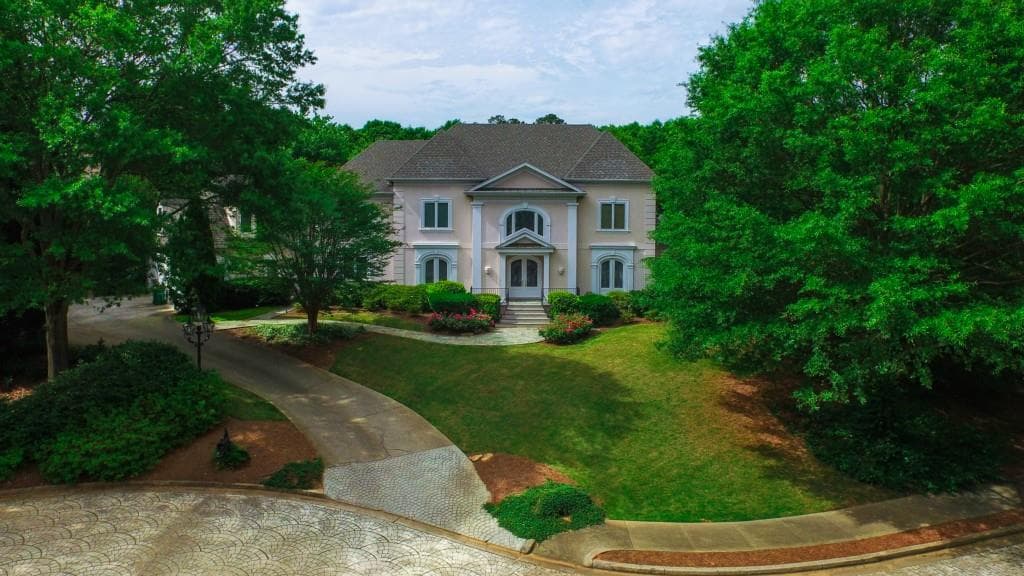 5650 Cross Gate Drive, Sandy Springs, GA 30327 — most recent listing photo