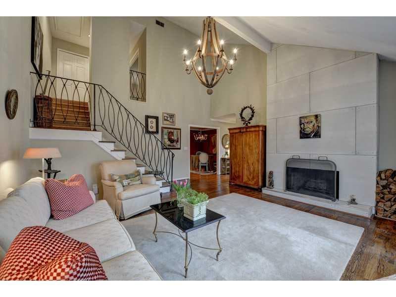 1233 Defoors Court 6B, Atlanta, GA 30318 — most recent listing photo
