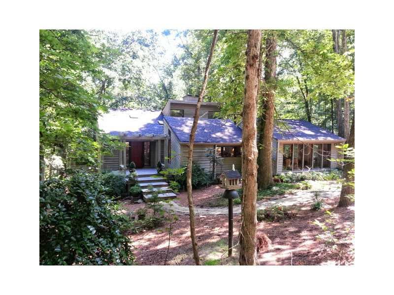 3 bedroom, 3,993 sq ft single family residence sold at 100 Haynes Creek Circle, Oxford, GA 30054