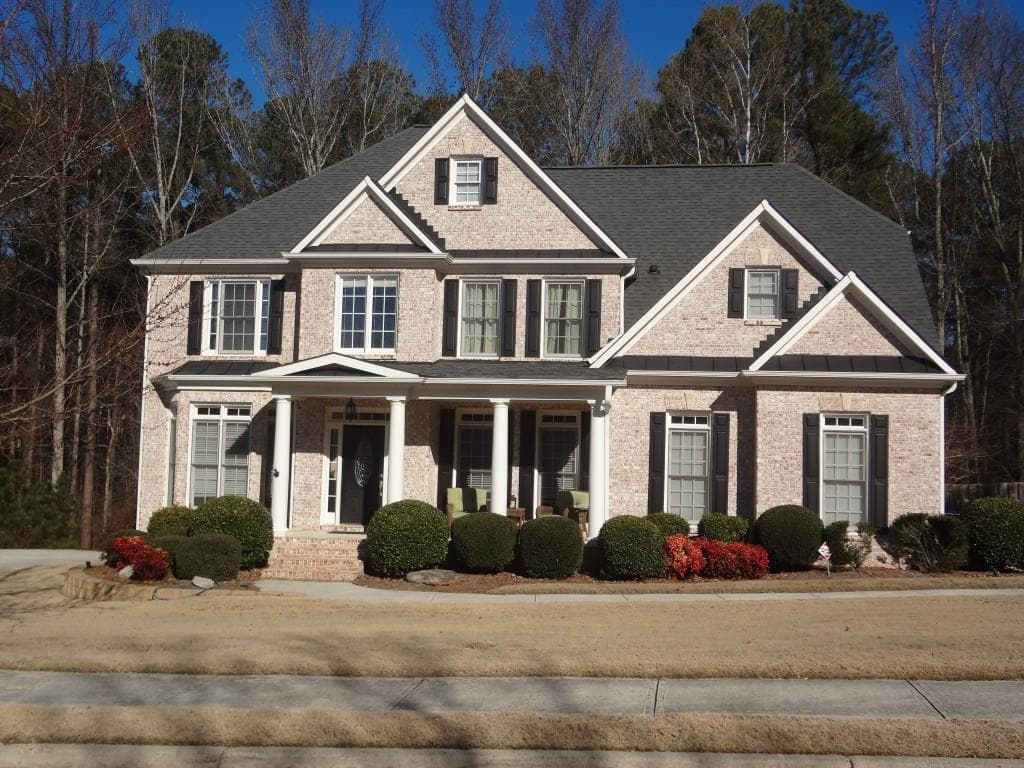 4 bedroom, 2,977 sq ft single family residence sold at 861 Windsor Creek Drive, Grayson, GA 30017