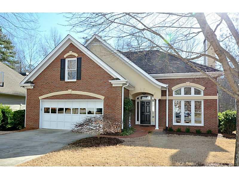 5 bedroom, 2,573 sq ft single family residence sold at 270 Graystone Way, Alpharetta, GA 30005