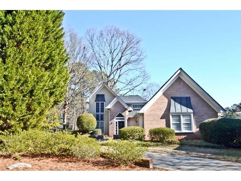 3 bedroom, 2,260 sq ft single family residence sold at 4911 Happy Hollow Road, Atlanta, GA 30360