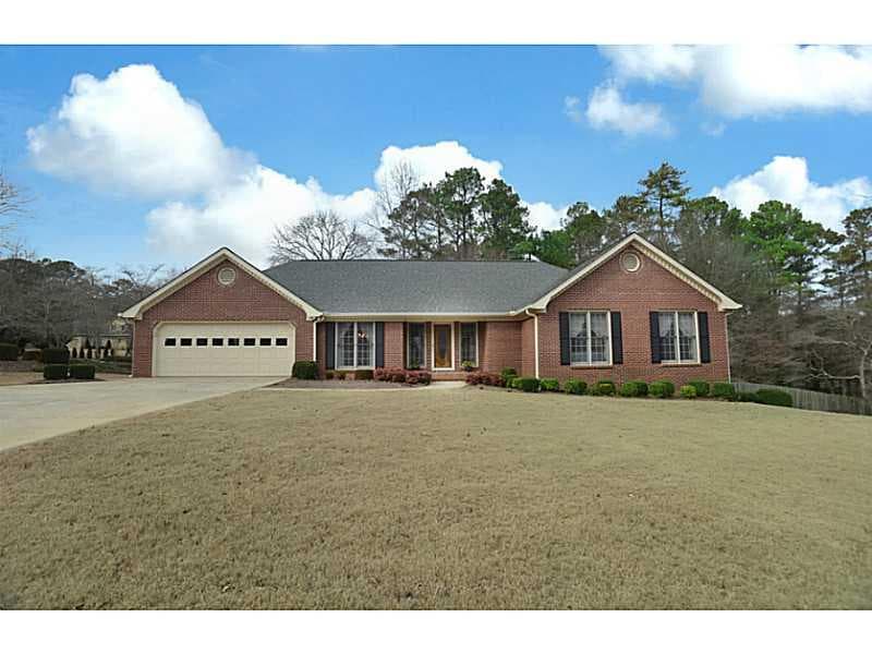 3 bedroom, 3,014 sq ft single family residence sold at 592 SW Lees Trace, Marietta, GA 30064