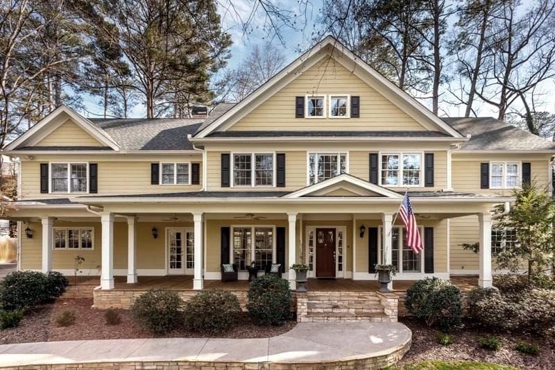 5 bedroom, 4,394 sq ft single family residence sold at 4029 Emma Lane, Atlanta, GA 30342