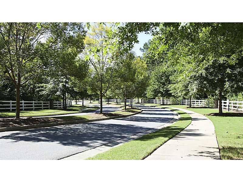 5 bedroom single family residence sold at 280 Shaw Drive, Acworth, GA 30102