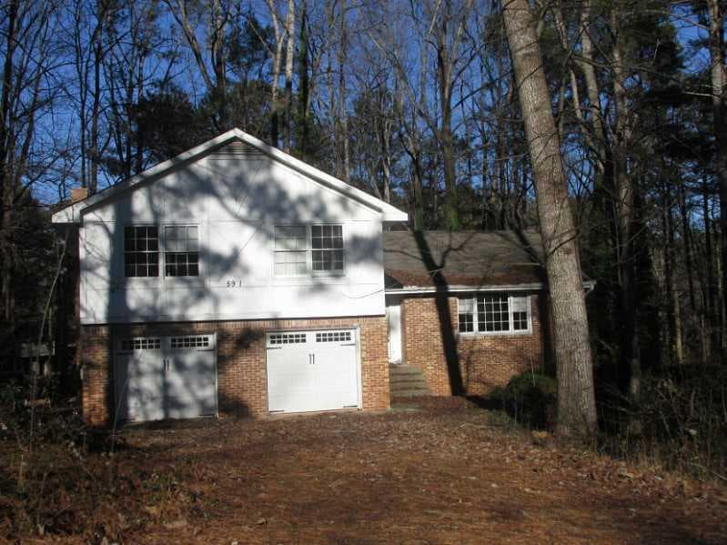 5911 Kings Court, Norcross, GA 30093 — most recent listing photo