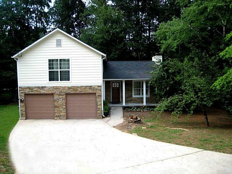 2707 Graham Lane, Duluth, GA 30096 — most recent listing photo