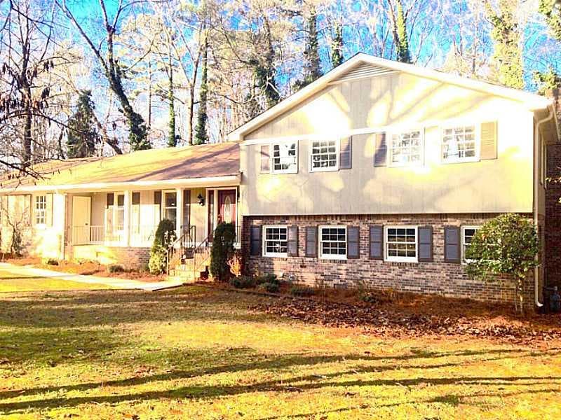 11540 Strickland Road, Roswell, GA 30076 — most recent listing photo