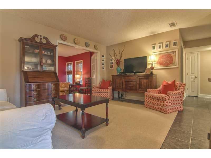 1 bedroom, 812 sq ft condominium sold at 142 LaBlanc Way -, Atlanta, GA 30327