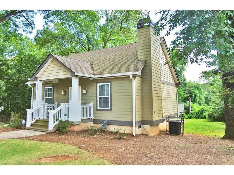 3 bedroom, 1,323 sq ft single family residence sold at 1894 Vesta Avenue, College Park, GA 30337