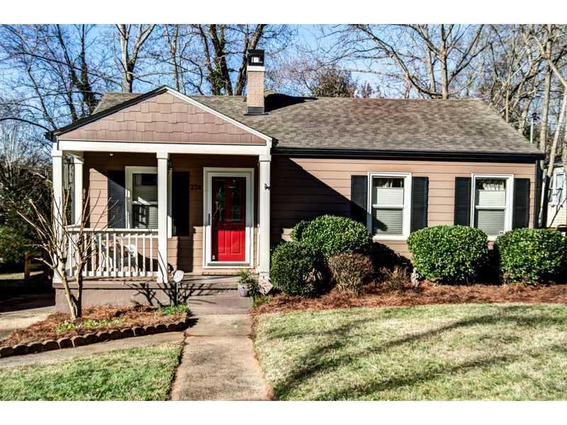 3 bedroom, 1,100 sq ft single family residence sold at 224 Murray Hill Avenue, Atlanta, GA 30317