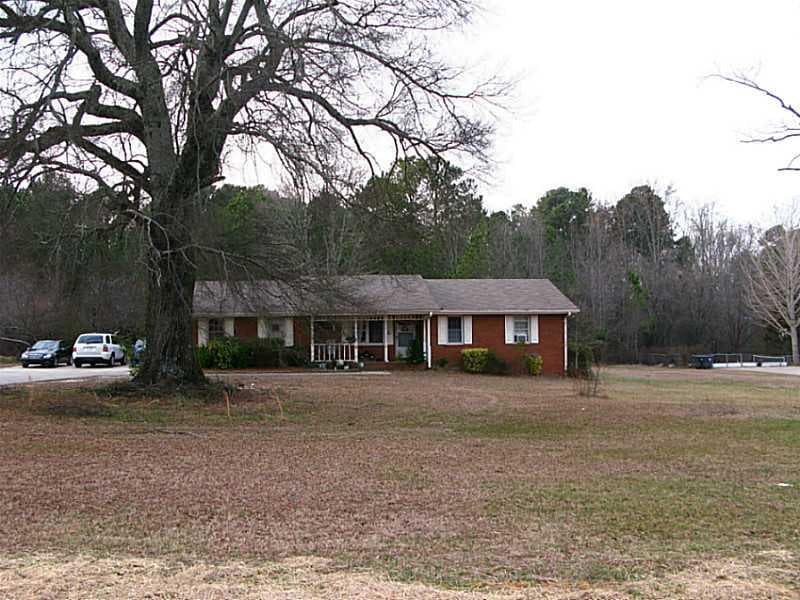 2 bedroom, 1,331 sq ft single family residence sold at 1736 Buford Drive, Lawrenceville, GA 30043