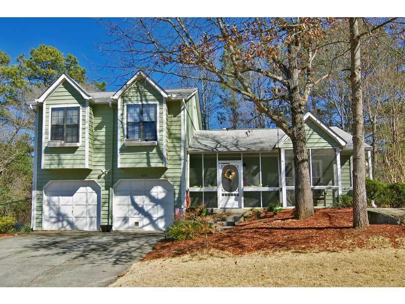 3 bedroom, 1,288 sq ft single family residence sold at 635 Cranberry Trail, Roswell, GA 30076