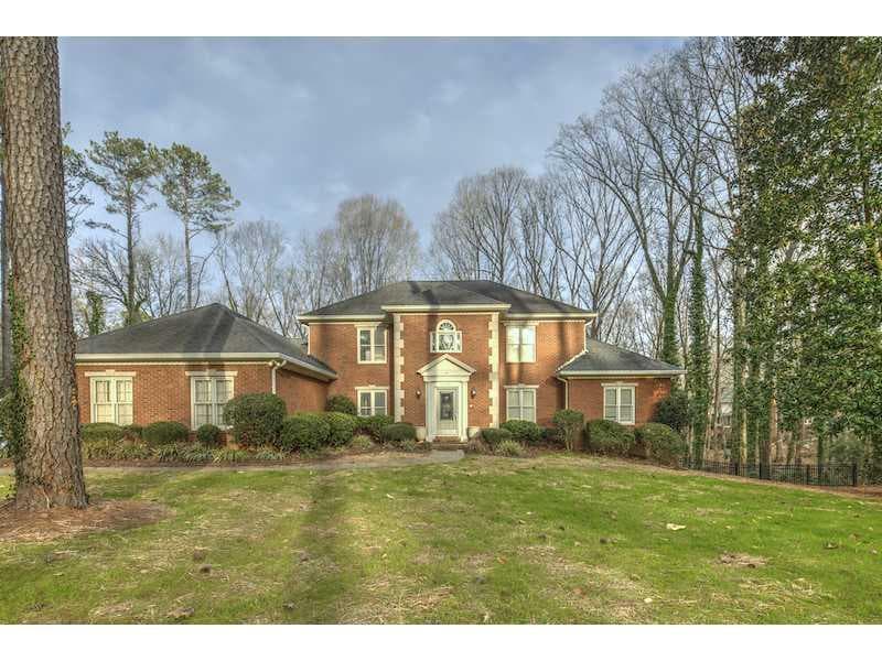 2940 Spalding Drive, Sandy Springs, GA 30350 — most recent listing photo