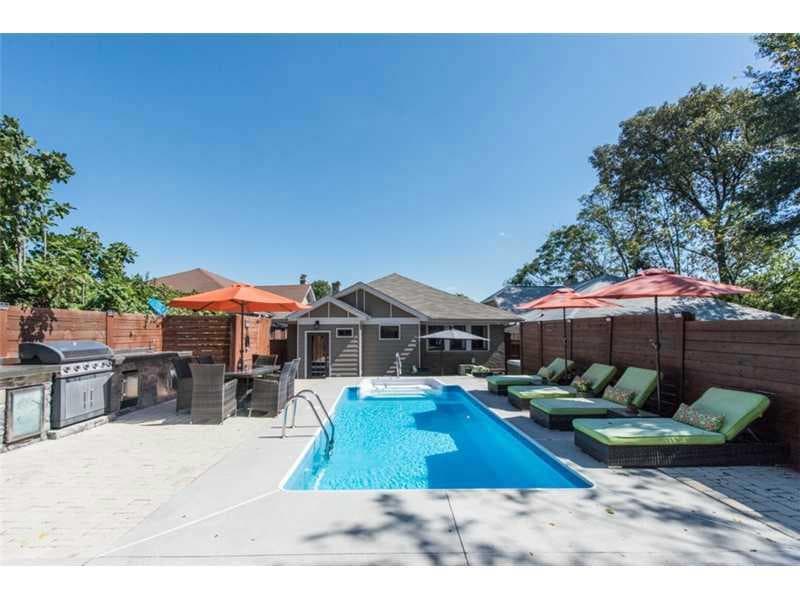 3 bedroom, 1,564 sq ft single family residence sold at 620 Kennesaw Avenue, Atlanta, GA 30308