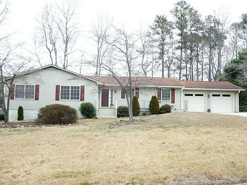 3 bedroom, 2,115 sq ft single family residence sold at 2755 Cold Springs Trail, Marietta, GA 30064