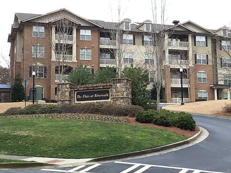 2 bedroom, 1,332 sq ft condominium sold at 1910 Cedar Glenn Way 4310, Atlanta, GA 30339