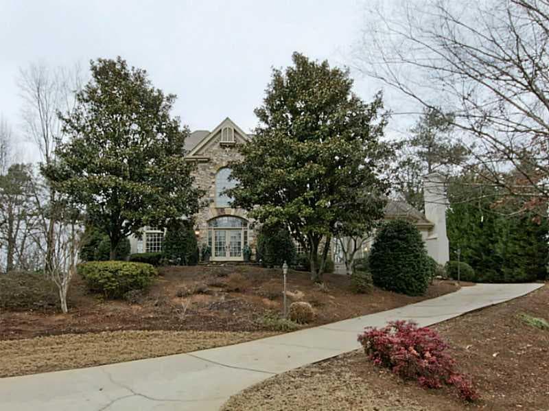170 Sheridan Point Lane, Sandy Springs, GA 30342 — most recent listing photo