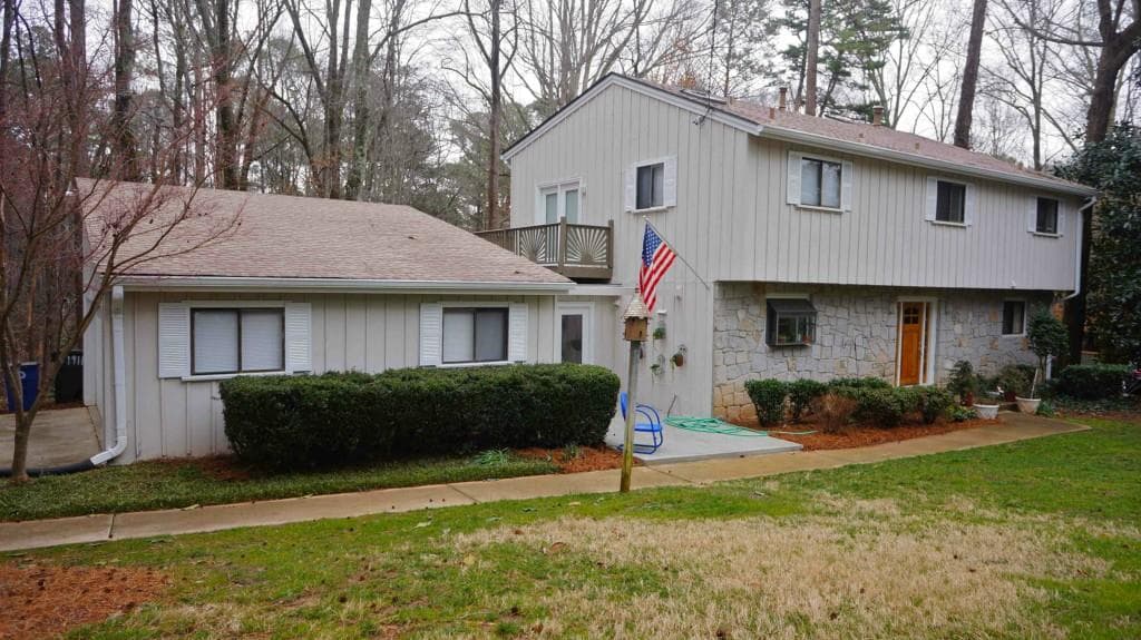 1916 MOUNTAIN CREEK Drive, Stone Mountain, GA 30087 — most recent listing photo
