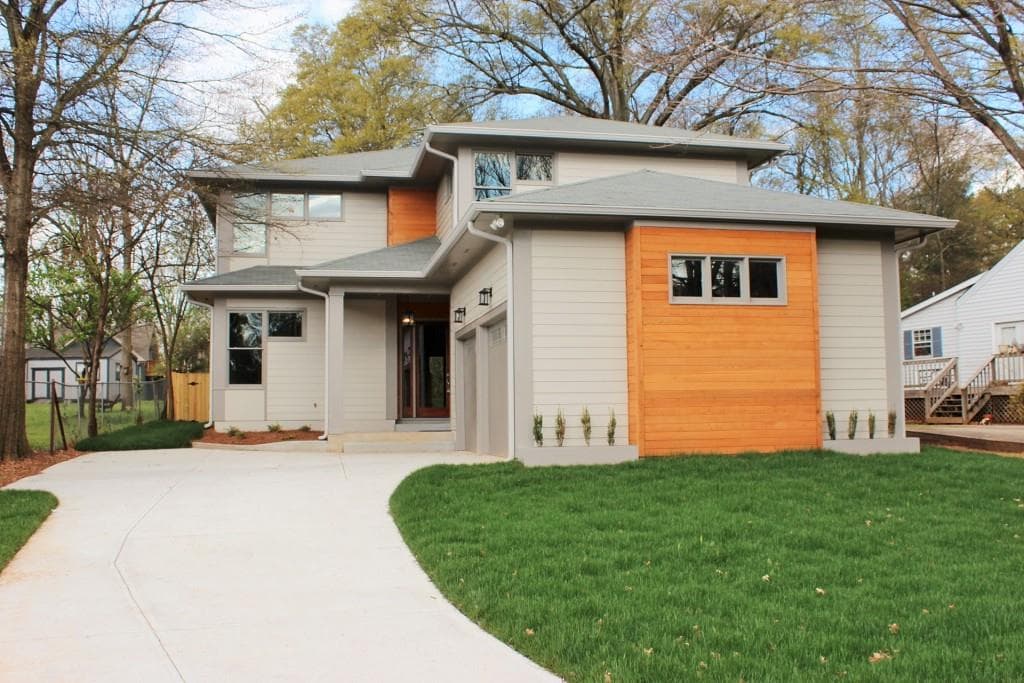 808 Sycamore Drive, Decatur, GA 30030 — most recent listing photo