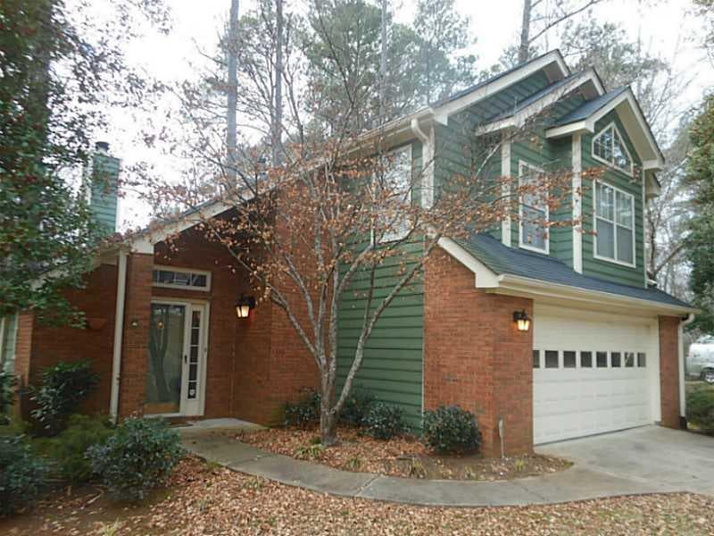 3 bedroom, 1,565 sq ft single family residence sold at 949 Old Farm Walk, Marietta, GA 30066