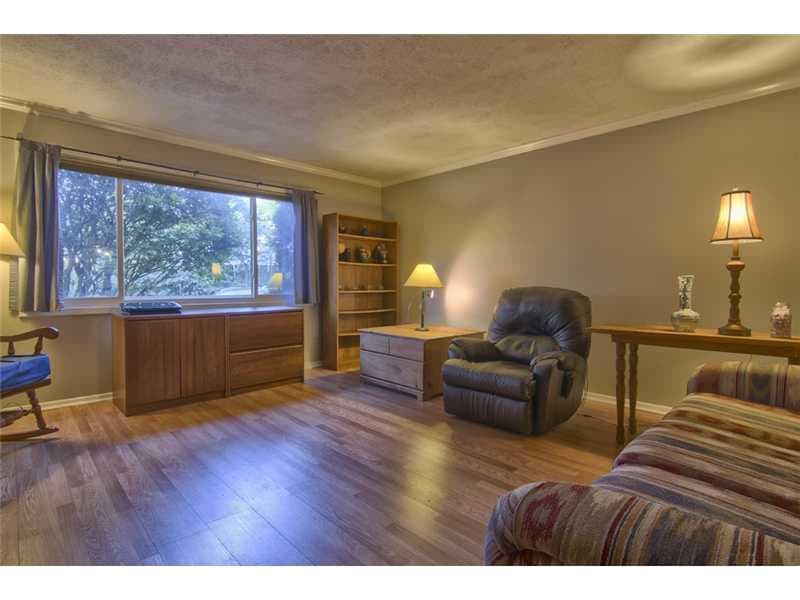 3 bedroom, 1,300 sq ft condominium sold at 115 Biscayne Drive C-1, Atlanta, GA 30309