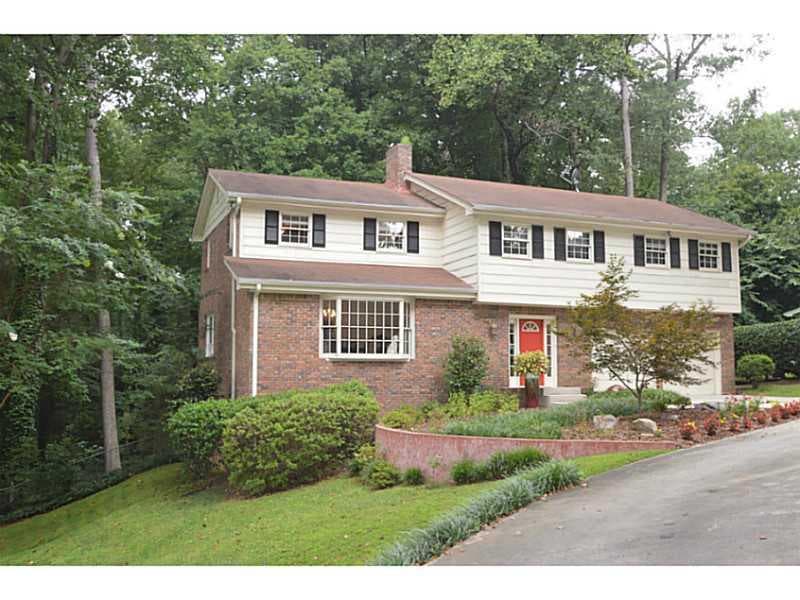 5 bedroom, 3,520 sq ft single family residence sold at 1944 Aspen Drive, Atlanta, GA 30345