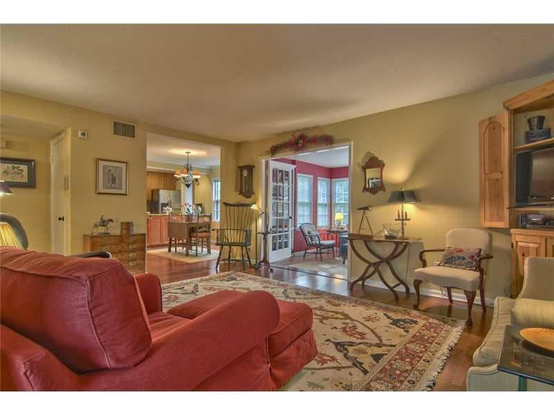 2 bedroom, 1,273 sq ft condominium sold at 39 Arpege Way -, Atlanta, GA 30327