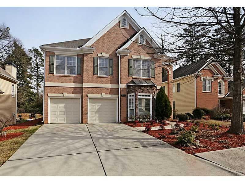 3 bedroom, 3,144 sq ft single family residence sold at 2533 Dering Place, Atlanta, GA 30345