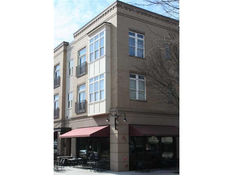 2 bedroom, 1,125 sq ft condominium sold at 933 Garrett Street 201, Atlanta, GA 30316