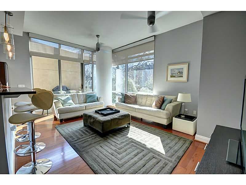 2 bedroom, 1,285 sq ft condominium sold at 905 Juniper Street 305, Atlanta, GA 30309