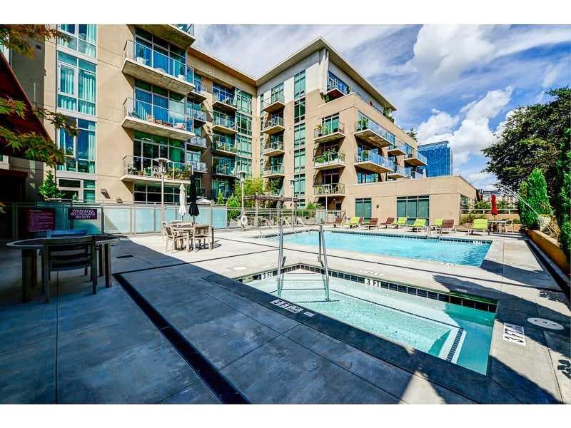 2 bedroom, 1,456 sq ft condominium sold at 905 Juniper Street 410, Atlanta, GA 30309