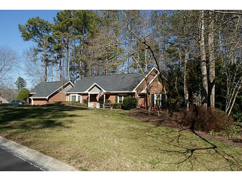146 Lakeside Drive, Kennesaw, GA 30144 — most recent listing photo