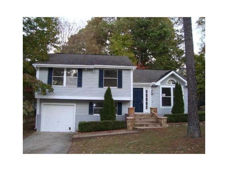 945 Pepperwood Trail, Norcross, GA 30093 — most recent listing photo
