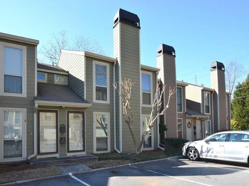 2 bedroom, 1,538 sq ft condominium sold at 1117 Riverbend Club Drive 1117, Atlanta, GA 30339