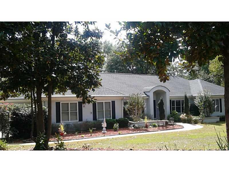 521 Honeysuckle Lane, Palmetto, GA 30268 — most recent listing photo