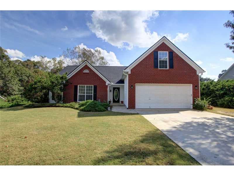1335 PLATINUM Drive, Hoschton, GA 30548 — most recent listing photo