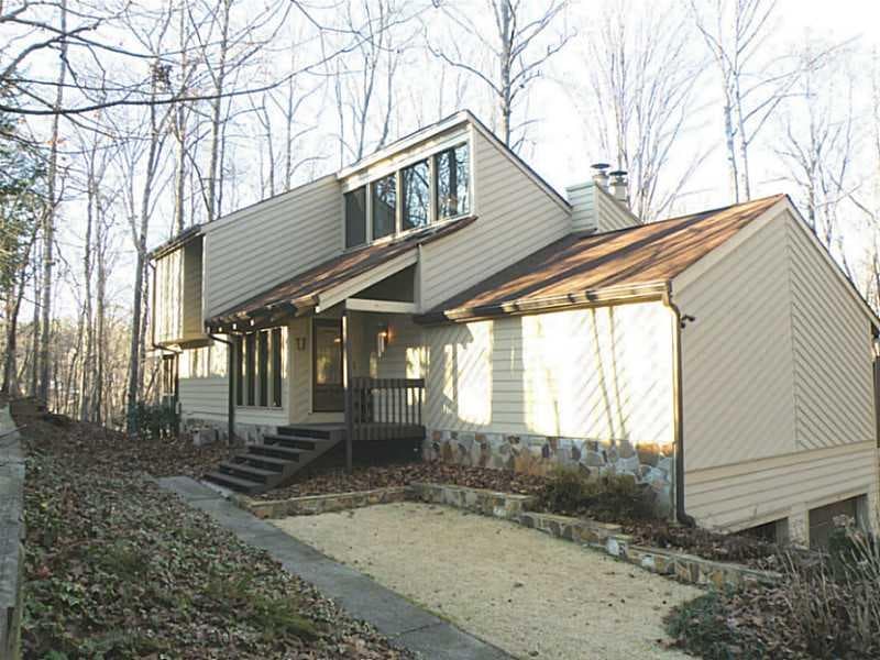339 Buckingham Drive, Marietta, GA 30066 — most recent listing photo