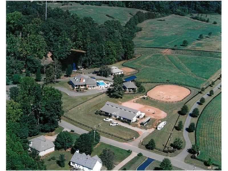 4 bedroom, 6,149 sq ft single family residence sold at 5340 Drew Road, Alpharetta, GA 30004