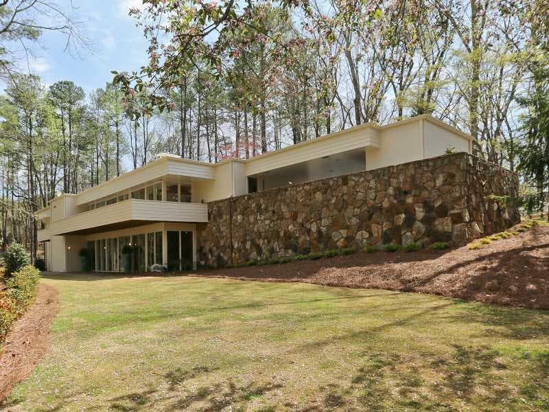 5 bedroom single family residence sold at 1640 Winterthur Close, Atlanta, GA 30328